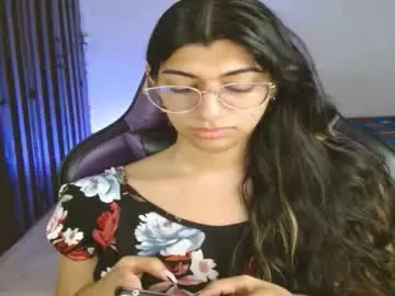 Chaturbate Live Sex Cam of engiel_phoenix