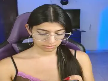 Chaturbate Live Sex Cam of engiel_phoenix