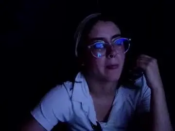 Chaturbate Watch Live Sex Cams of lillianderson