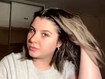 phuongfehl from chaturbate