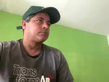 Chaturbate Live Sex Cam of 9vinhocamshow