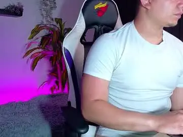 Chaturbate Adult Webcam of _robertobaggio