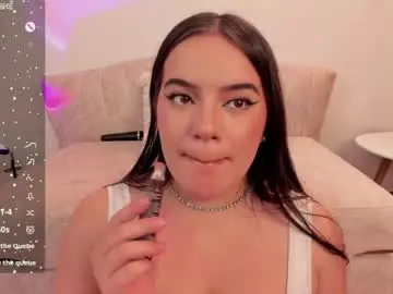 Chaturbate Live Porn of babe_sophiee1