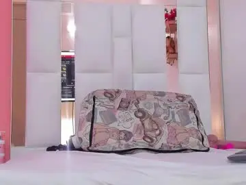 Chaturbate Live Sex Cam of cameron_nauthy