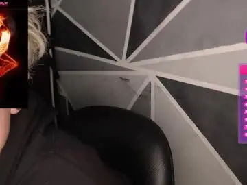 Chaturbate Watch Live Sex Cams of megan_coop3r_