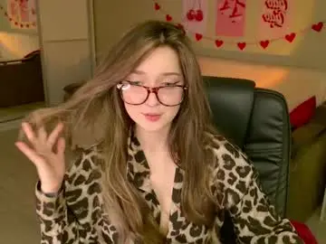 Chaturbate Live Sex Cam of purple_averge