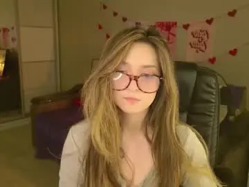 Chaturbate Nude Webcam of purple_averge