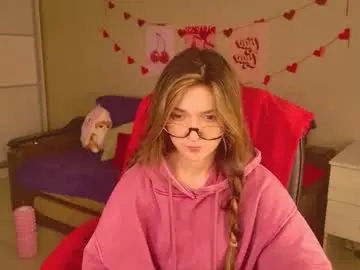 Chaturbate Nude Webcam of purple_averge