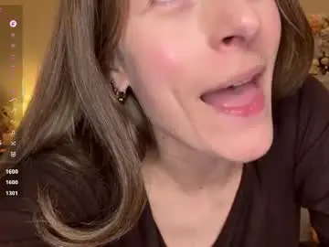 Chaturbate Sex Chat of susannahxx