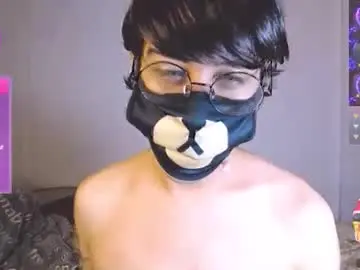 Chaturbate Watch Live Sex Cams of yuniorb