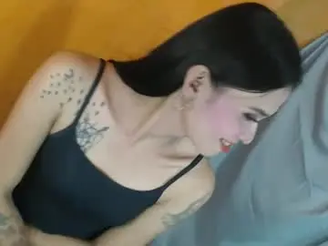 Chaturbate Live Sex Cam of asianhoney_babe30