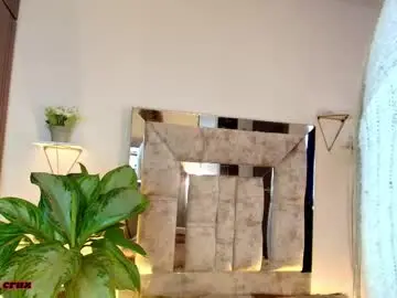 Chaturbate Nude Webcam of dahnia_cruz