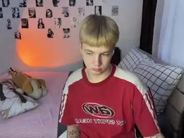 Chaturbate Live Sex Cam of olivertasty