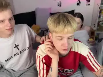 Chaturbate Watch Live Sex Cams of olivertasty