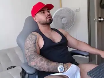 Chaturbate Best live sex cam show of alexandro_king