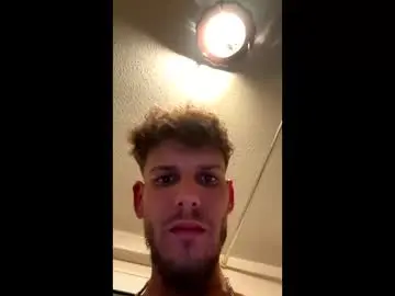 fablomaduro from chaturbate