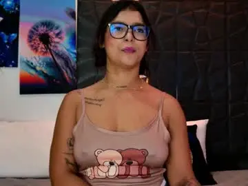 Chaturbate Adult Webcam of graceymilf999