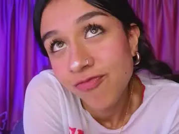 Chaturbate Adult Webcam of emiiscoot_1