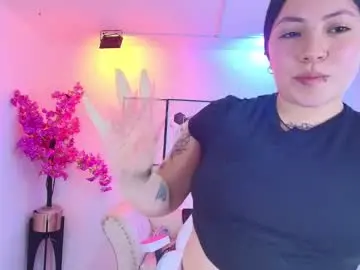 Chaturbate Live Sex Cam of isa_reel