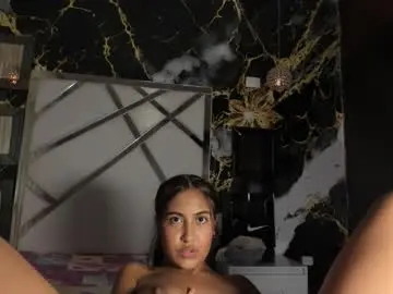 Chaturbate Best live sex cam show of luna_star23