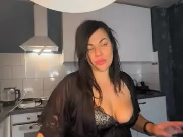 Chaturbate Live Sex Cam of missbluedarkness