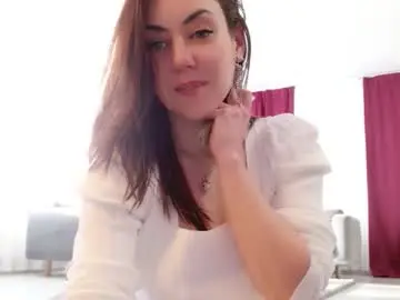naughtysabrina from chaturbate