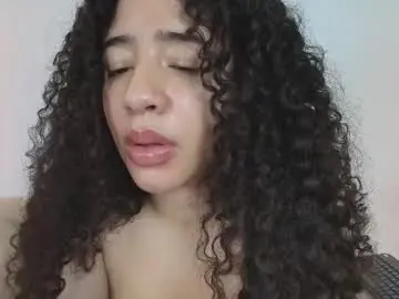 sunflower_aillyn from chaturbate