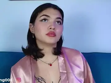 Chaturbate Best live sex cam show of zoe_wang