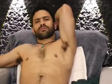 Chaturbate Nude Webcam of leo_diaz01