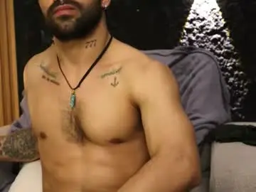 Chaturbate Nude Webcam of leo_diaz01