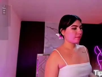 Chaturbate Best live sex cam show of miaafarrel