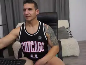 Chaturbate Free Live Porn of sebhastian2222