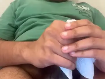 Chaturbate Free Live Porn of 1thickcock69