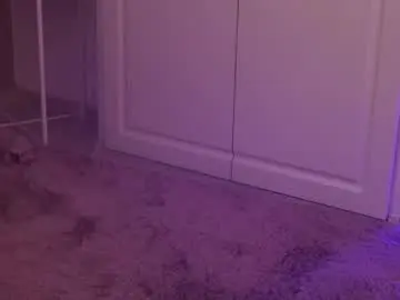 Chaturbate Watch Live Sex Cams of clarahazell