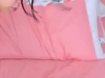 cutepetitee from chaturbate