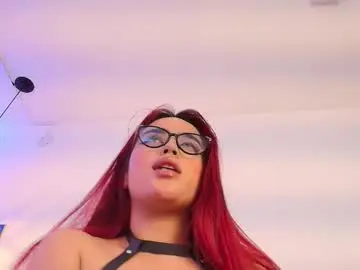 Chaturbate Live Sex Cam of khloejohnson