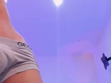 Chaturbate Best Webcam of _alexandersawyer_