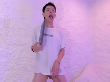 Chaturbate Live Sex Cam of _alexandersawyer_