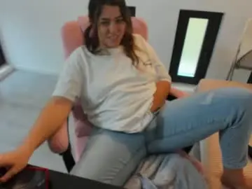 Chaturbate Watch Live Sex Cams of dyanakaylin