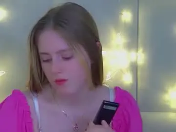 Chaturbate Live Sex Cam of lexireadway