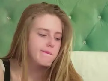 Chaturbate Live Sex of lexireadway