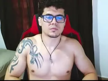 Chaturbate Best live sex cam show of loganandrwz