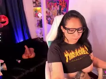 Chaturbate Free Live Porn of yeye_scs