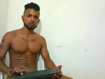 Chaturbate Adult Video Chat of darkdreams_latins