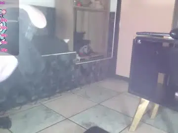 Chaturbate Watch Live Sex Cams of sally23_