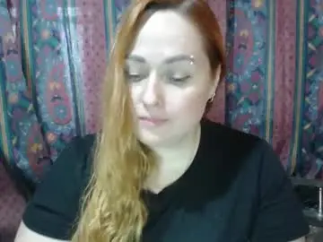Chaturbate Live Sex Cam of zara_red