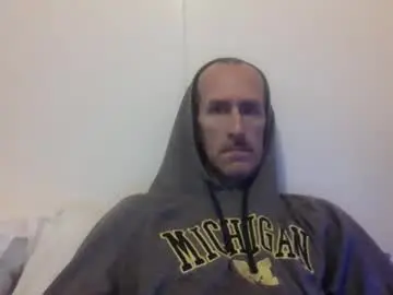 Chaturbate Free Live Porn of bighugemouthful