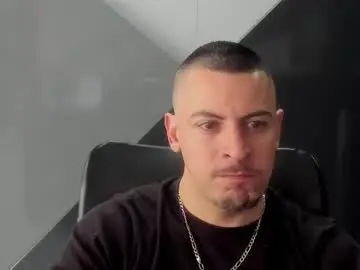 Chaturbate Live Sex Cam of scotty_music