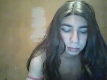 Chaturbate Sex Cam of yasmin_paez23