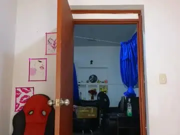 Chaturbate Best live sex cam show of orangeangel4